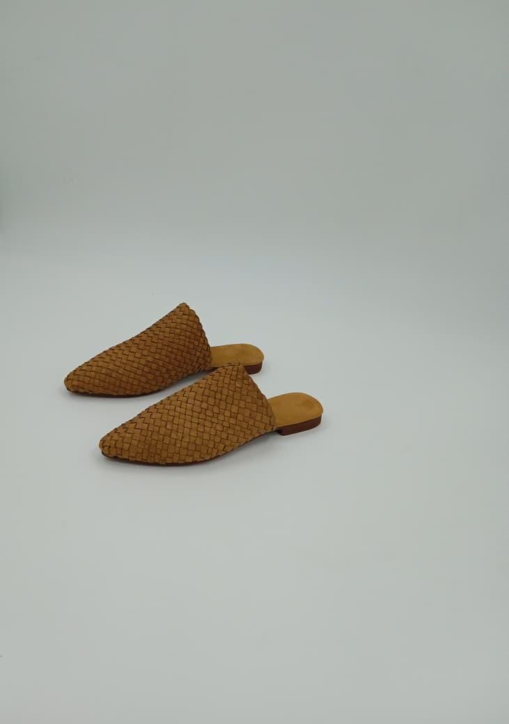 women Handmade home babouche, Leather house slippers, Moroccan home shoes, Artisan indoor footwear, Genuine leather babouche, gift for her