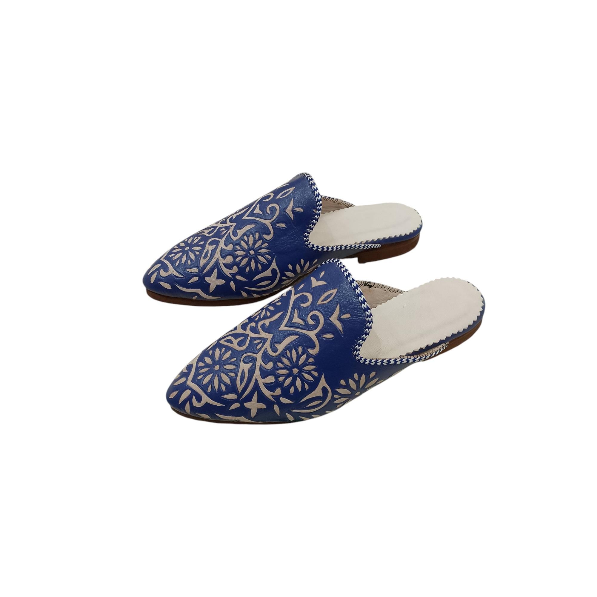 Handmade Moroccan Leather Babouche – Green Traditional Slippers with Floral Motif