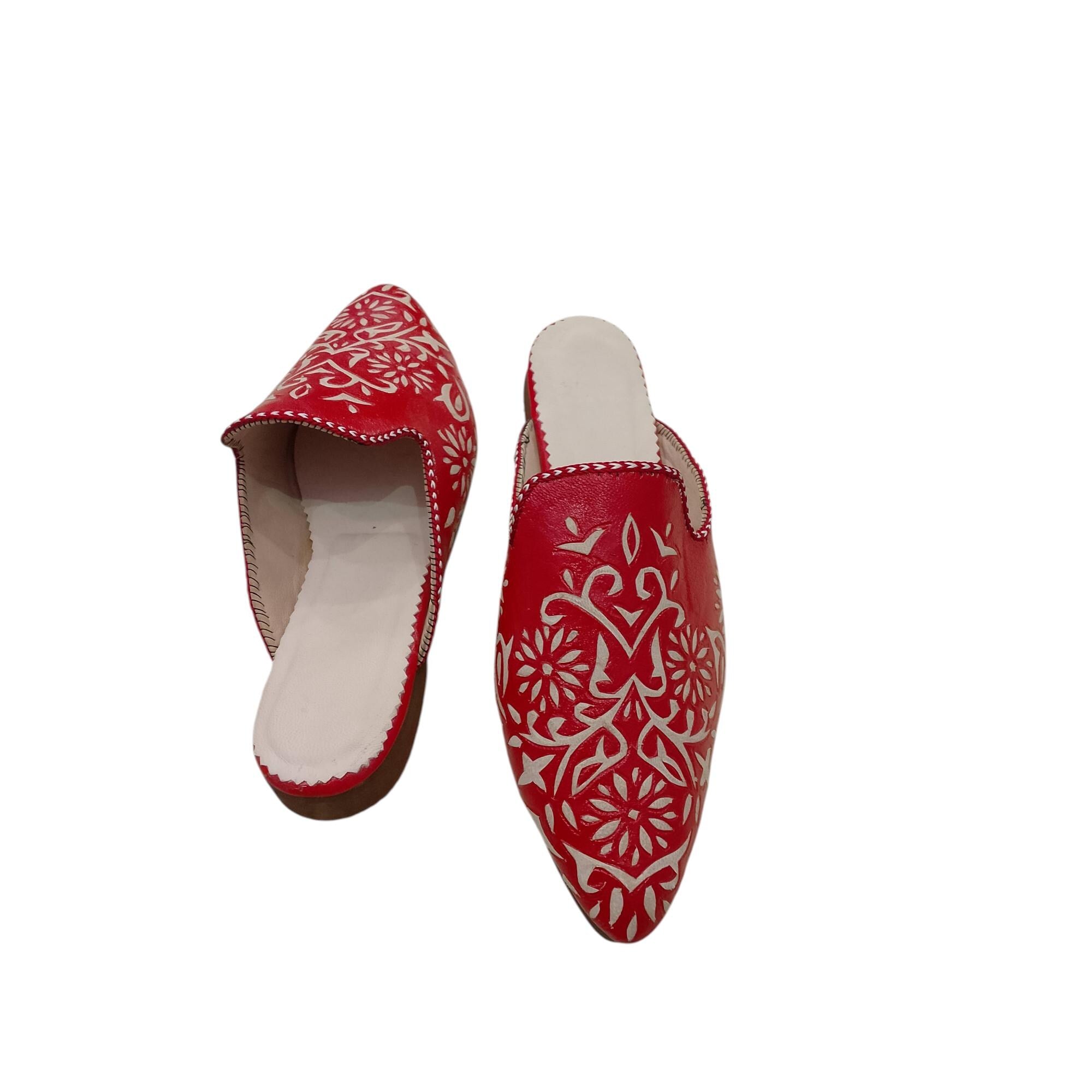 Handmade Moroccan Leather Babouche – Green Traditional Slippers with Floral Motif