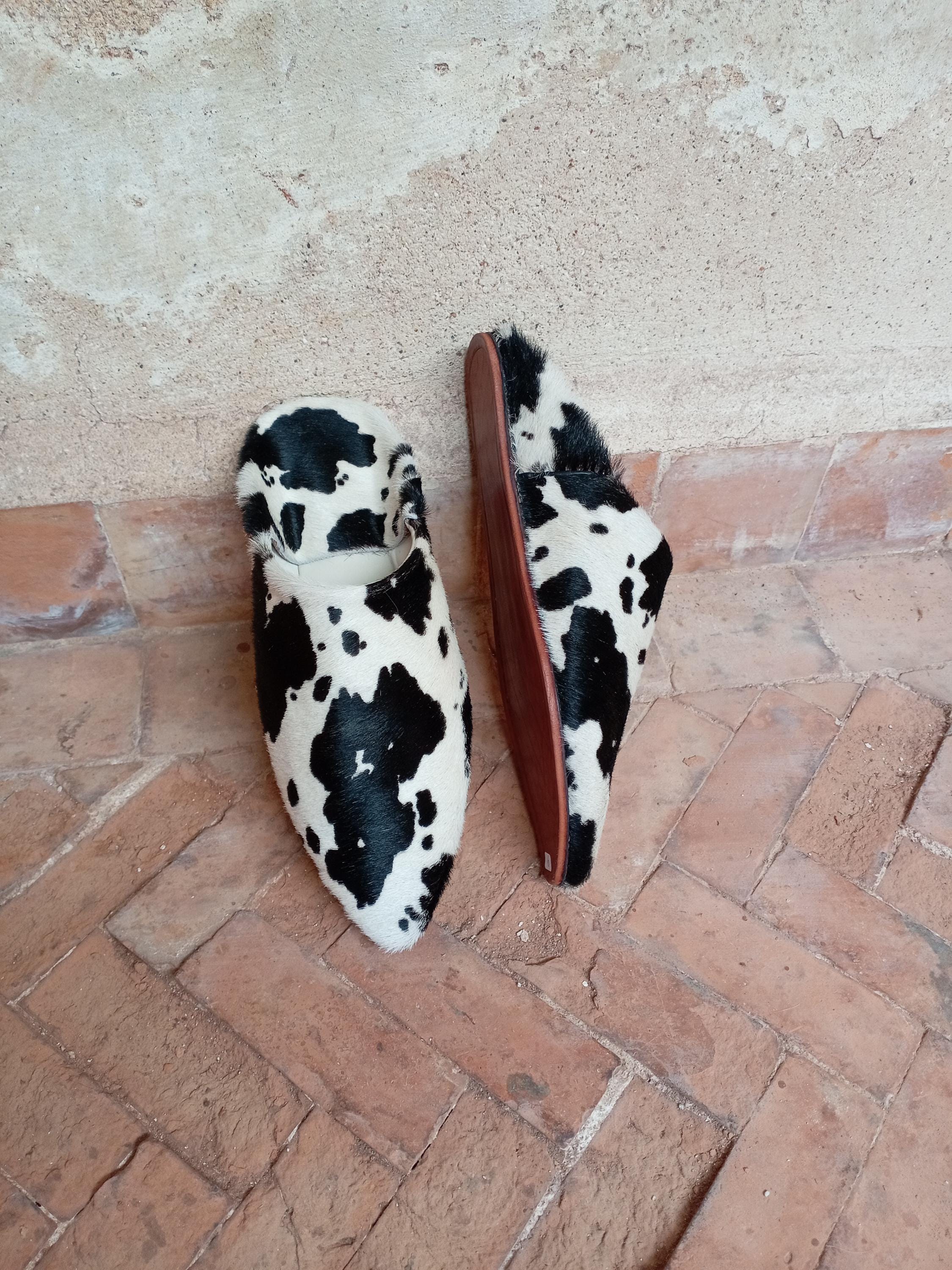 Men's slippers / Women's slippers / Cowhide leather slippers / Entirely hand-stitched / 100% natural leather